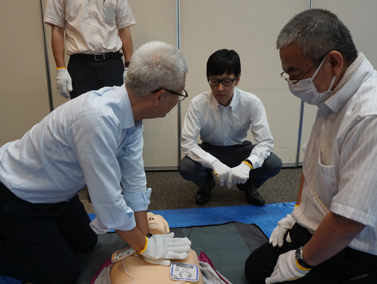 身の回りにあるものを使った骨折手当