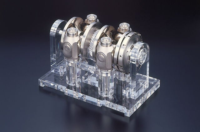 トロイダルCVT（無段変速機）